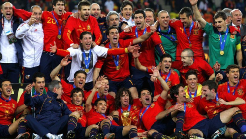 2004西班牙欧洲杯（2004年欧洲杯西班牙主力阵容）